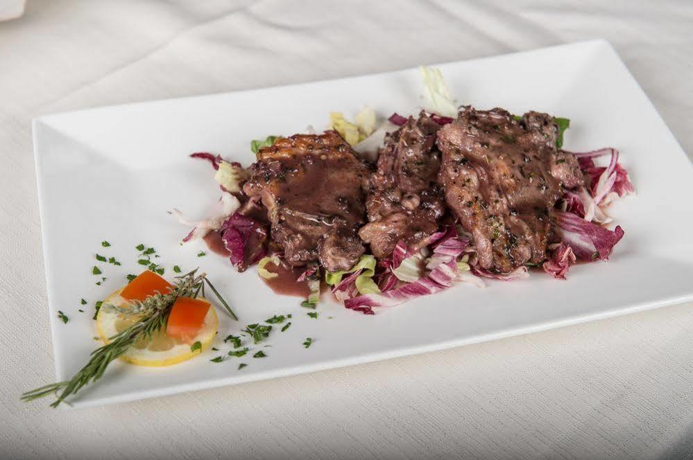 קליארי L'Ambasciata Hotel De Charme מראה חיצוני תמונה