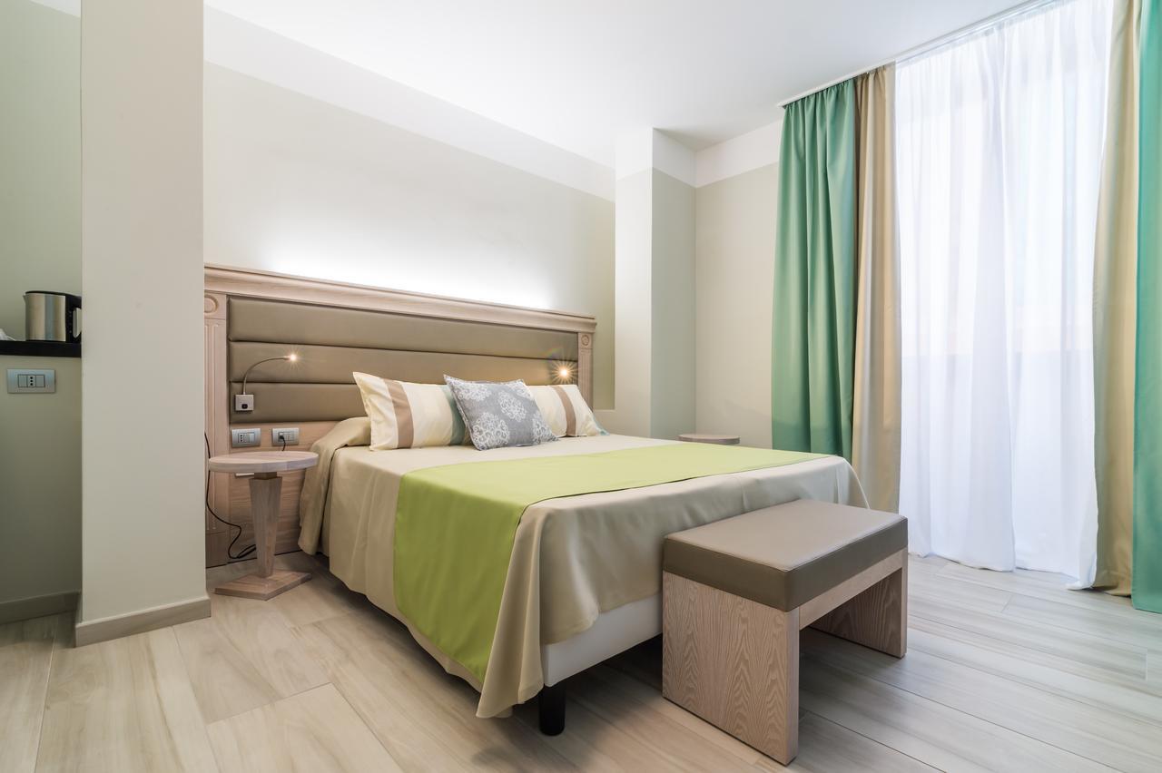 קליארי L'Ambasciata Hotel De Charme מראה חיצוני תמונה