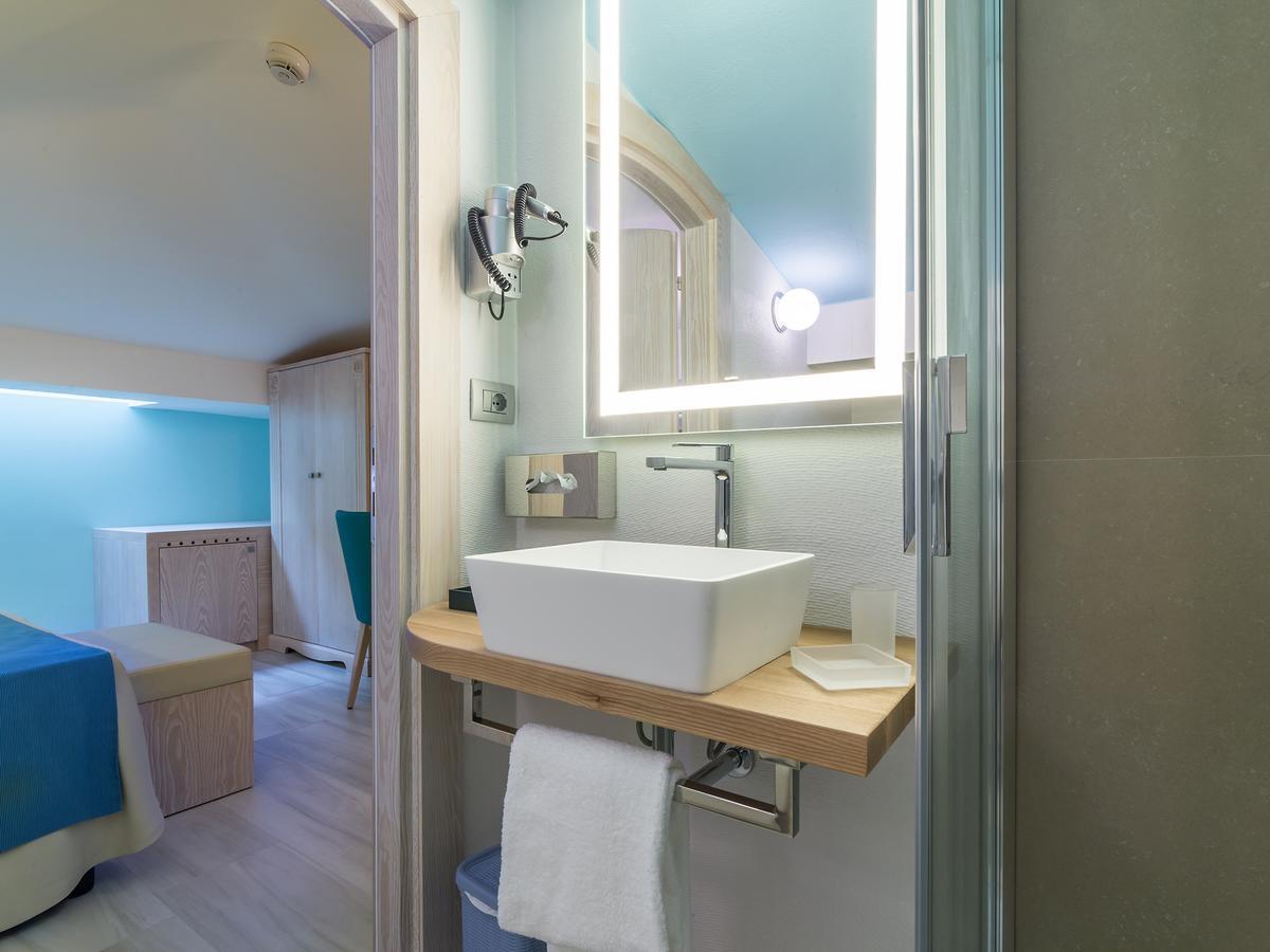 קליארי L'Ambasciata Hotel De Charme מראה חיצוני תמונה