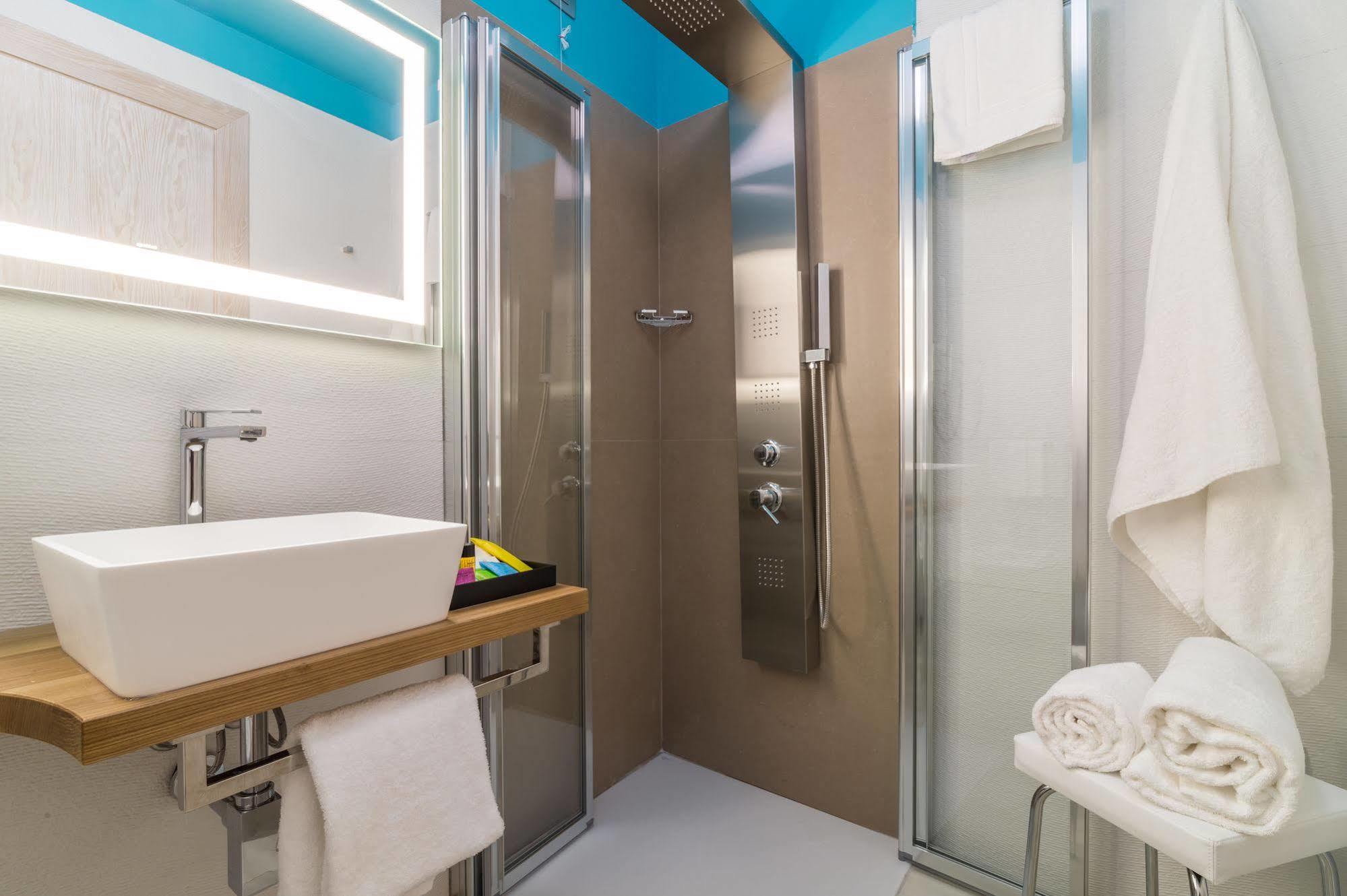 קליארי L'Ambasciata Hotel De Charme מראה חיצוני תמונה